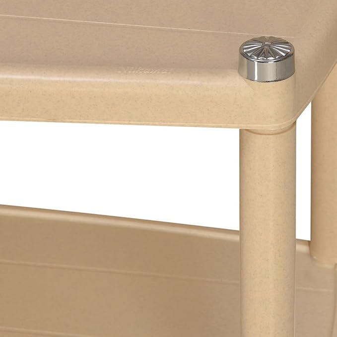 Acrylic or Plastic Center Table